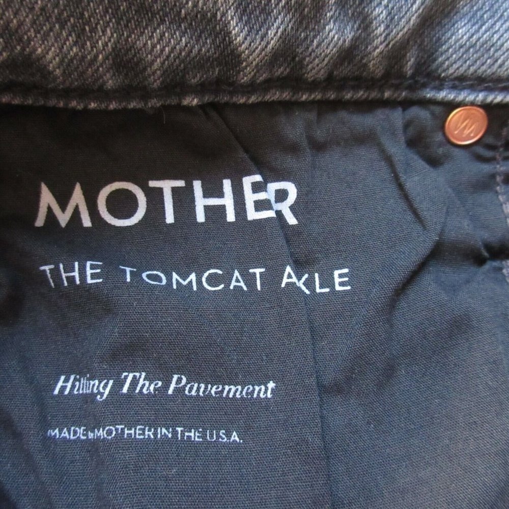 NWT Mother Superior Tomcat Ankle in Hitting The Pavement Gray Crop Jeans 24 View 4